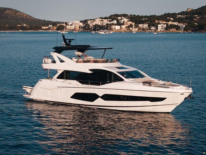 Sunseeker 76 Yacht