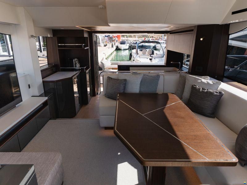 Sunseeker Manhattan 55