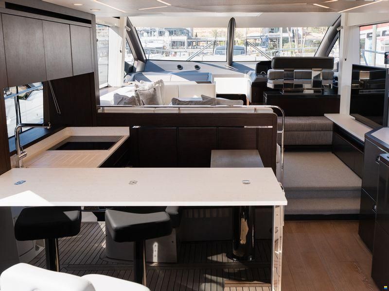 Sunseeker Manhattan 55