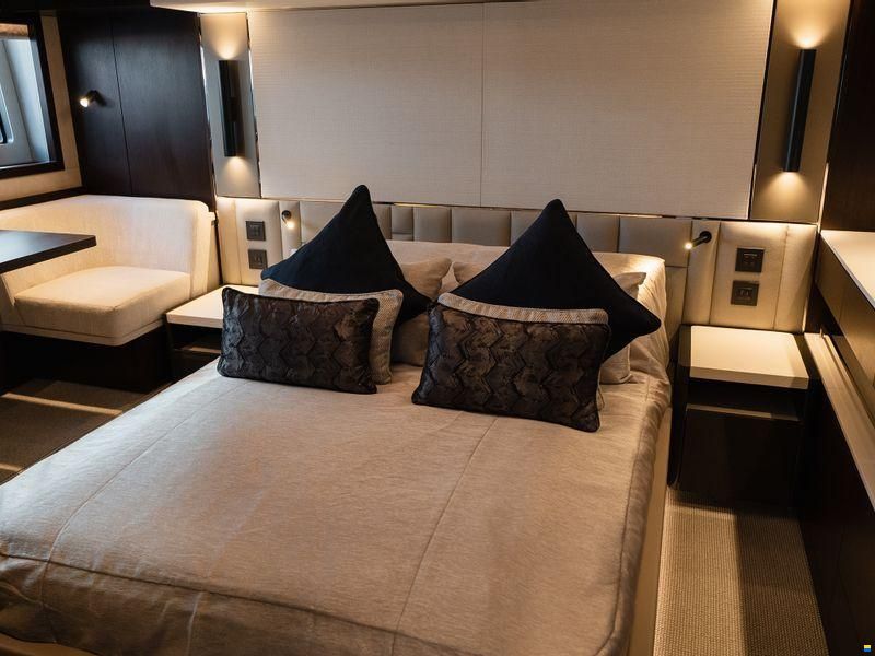 Sunseeker Manhattan 55