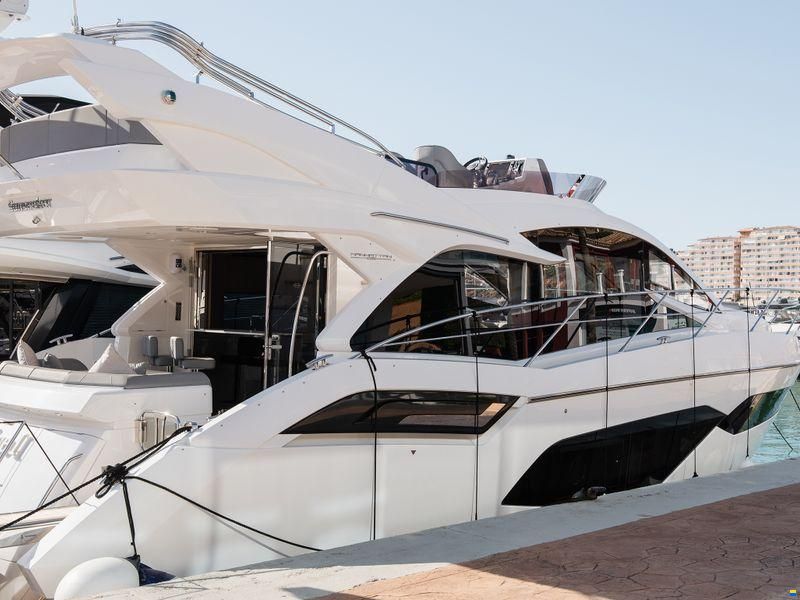 Sunseeker Manhattan 55