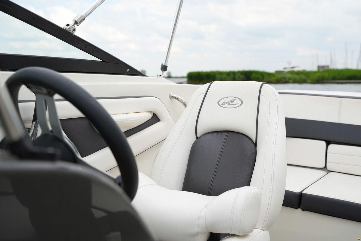 Sea Ray 19 SPX