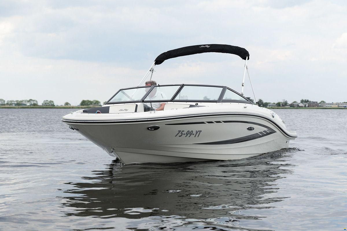Sea Ray 19 SPX