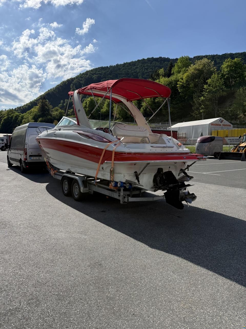 Crownline 275