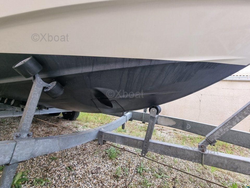 Jeanneau CAP CAMARAT 7.5 CC
