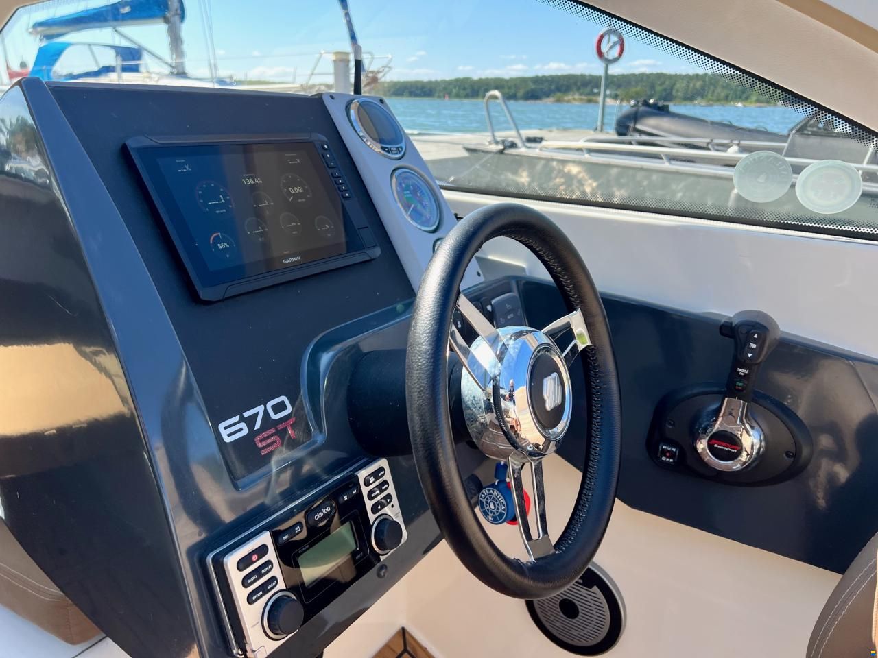 Flipper 670 ST