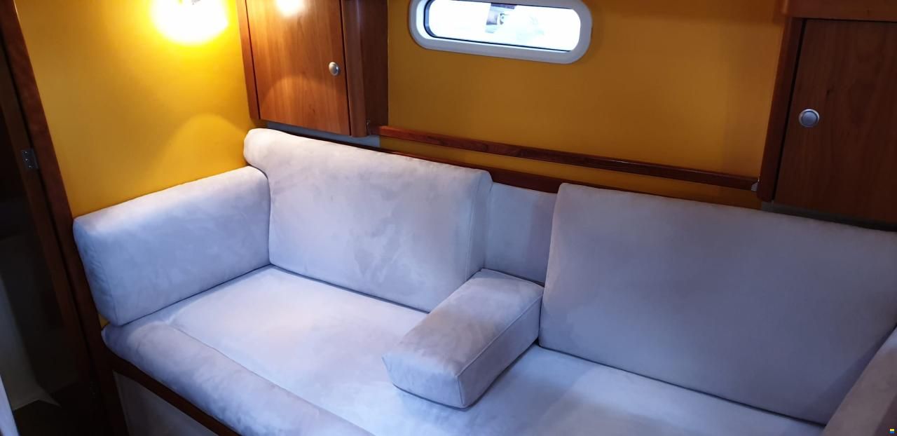 Hanse Yachts AG 320