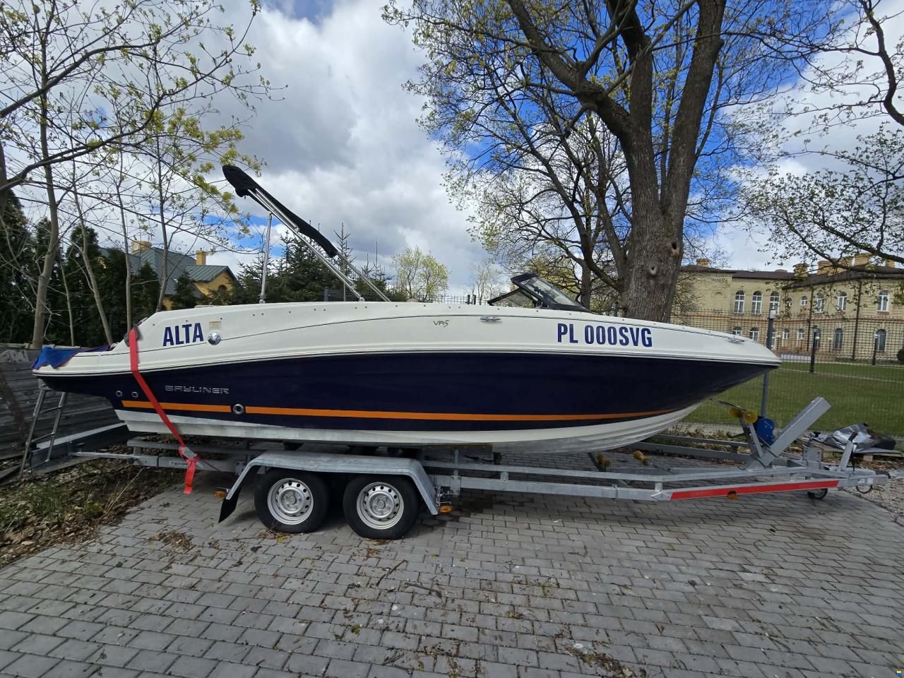 Bayliner VR5E