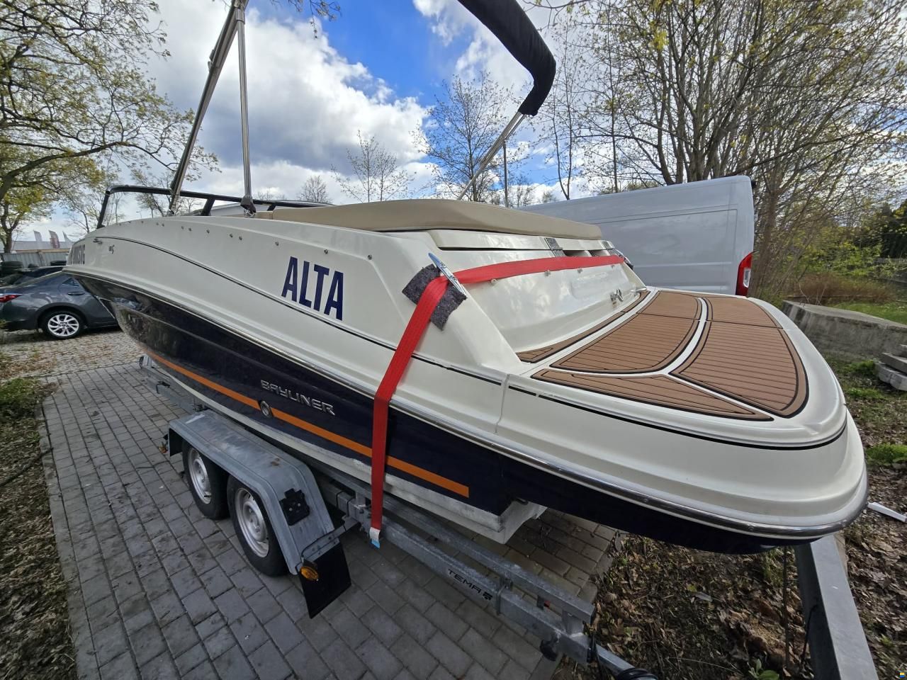 Bayliner VR5E