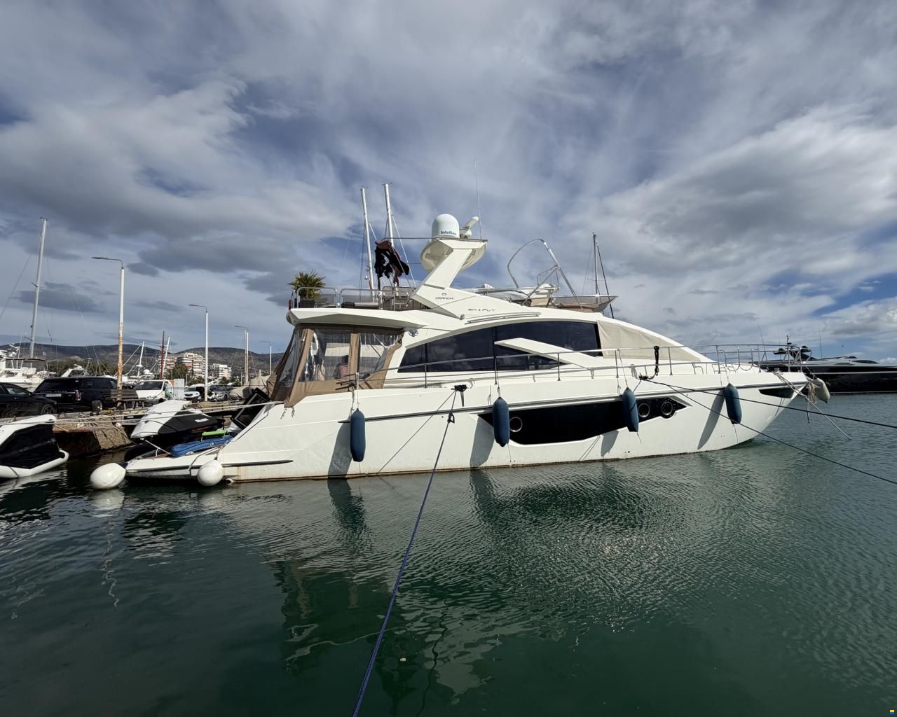 Cranchi Sixty 6 Fly Yacht Class