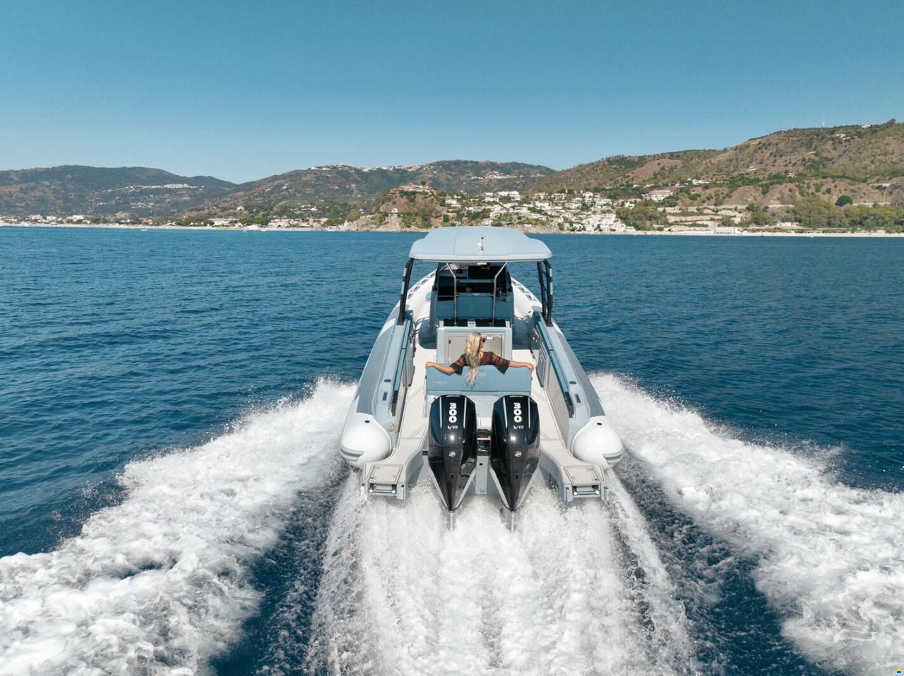 Ranieri Cayman 33.0 Executive