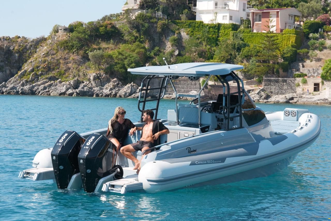 Ranieri Cayman 33.0 Executive