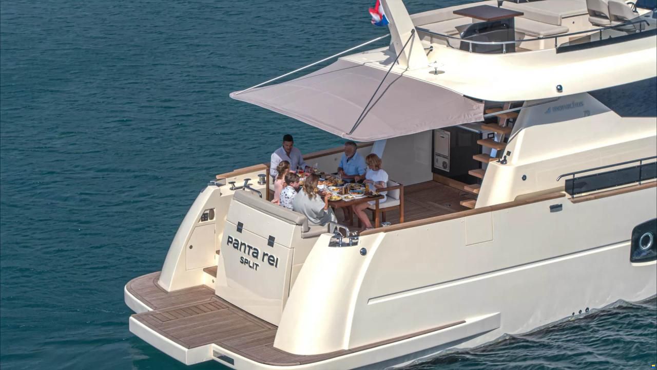 Monachus 70 Fly