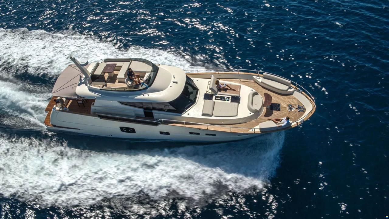 Monachus 70 Fly