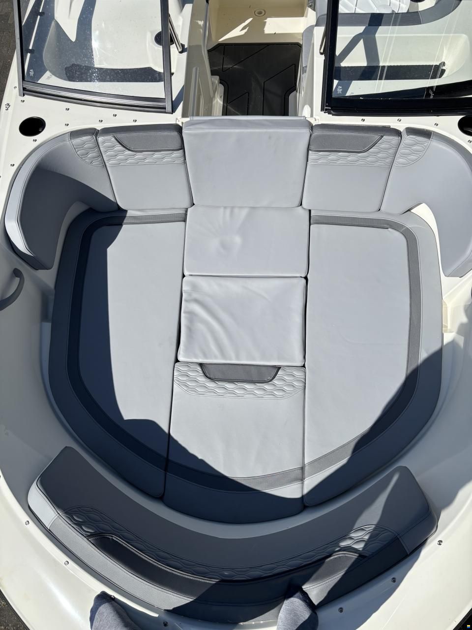 Bayliner M17 Element