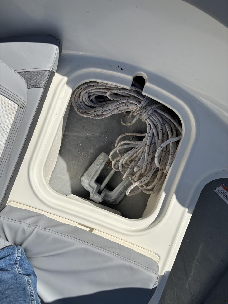Bayliner M17 Element