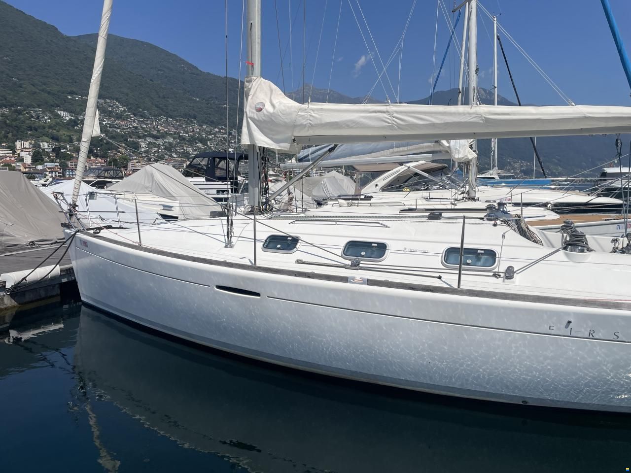 Beneteau First 33.7