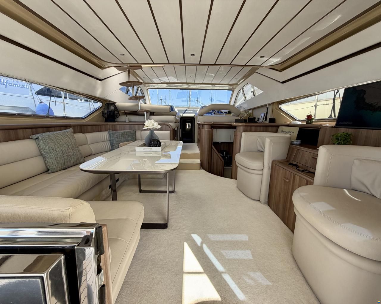Ferretti 57 Fly