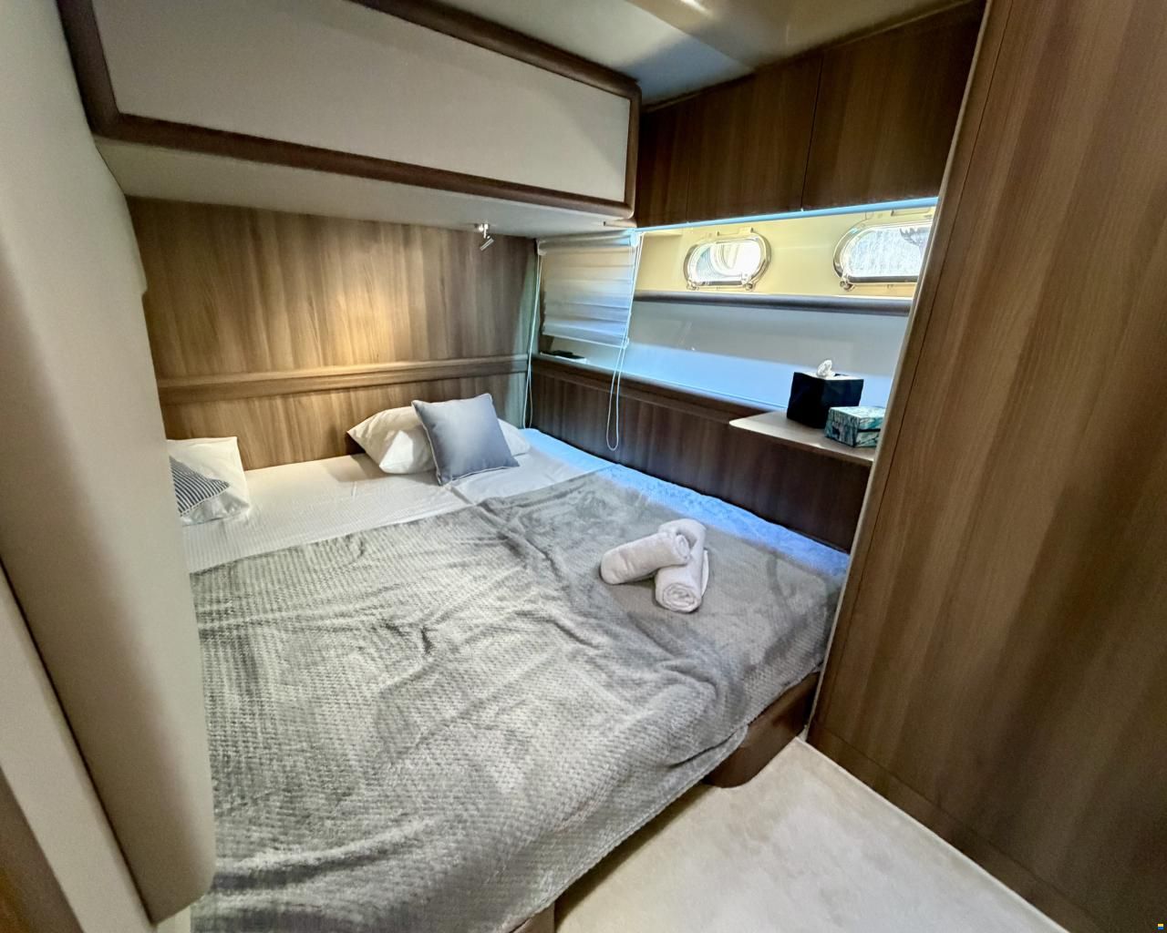 Ferretti 57 Fly