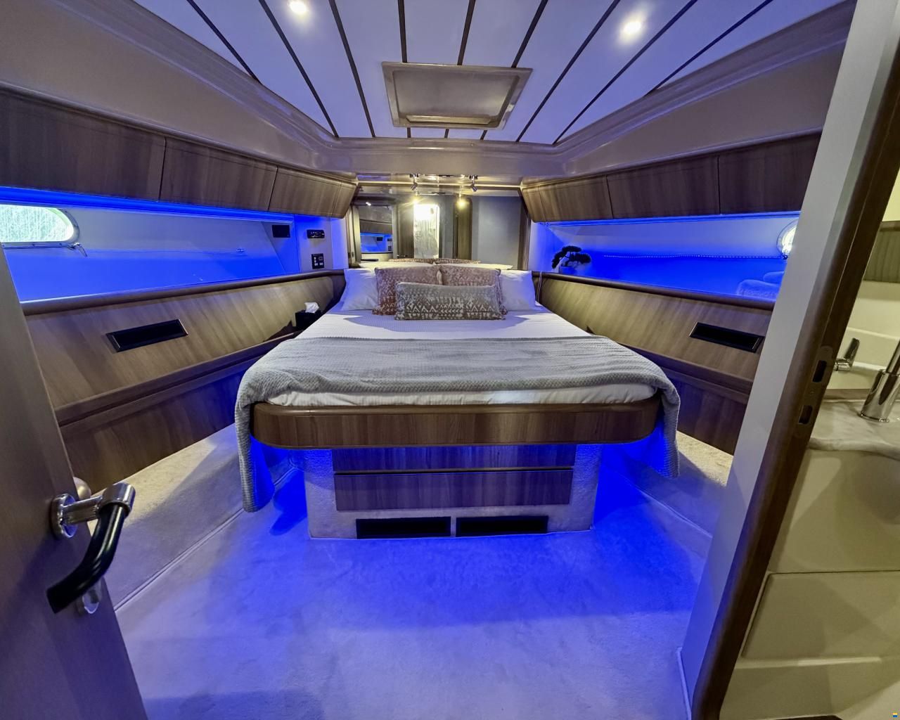 Ferretti 57 Fly