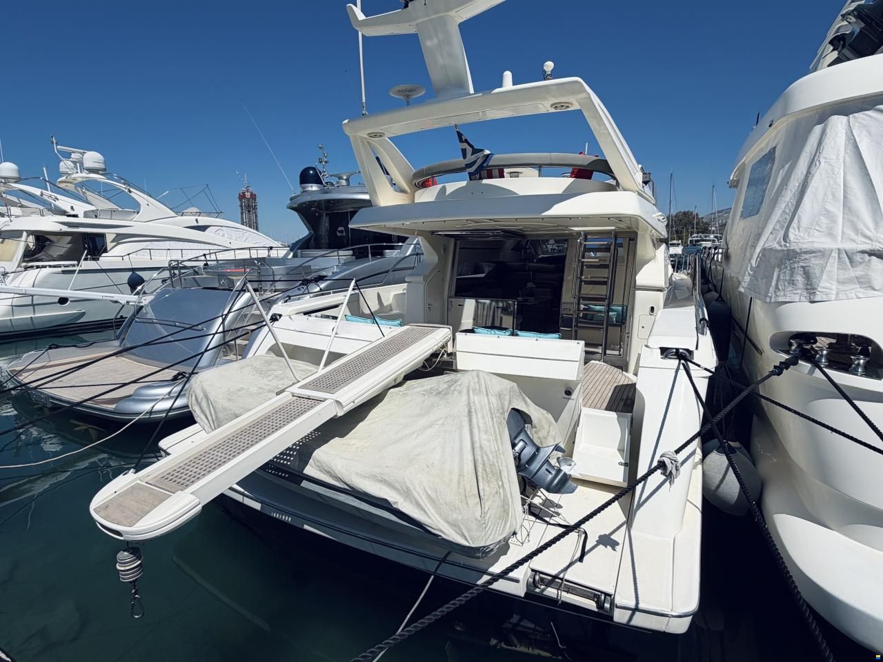 Ferretti 57 Fly