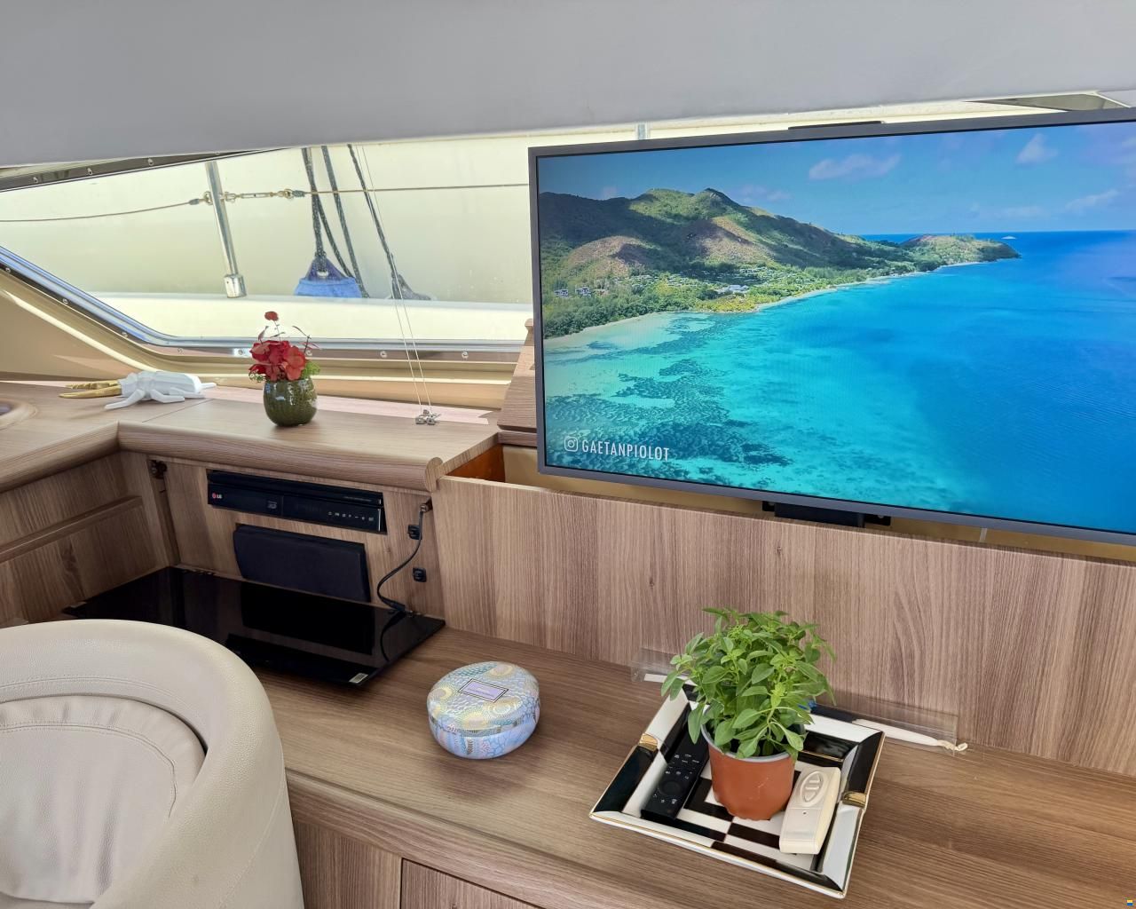 Ferretti 57 Fly
