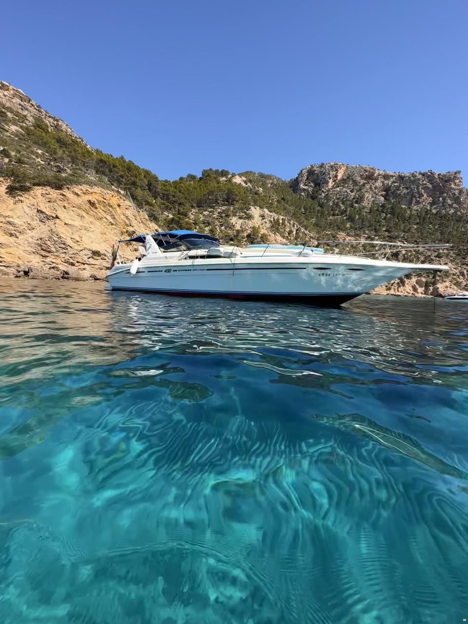 Sea Ray 400 Sport Cruiser