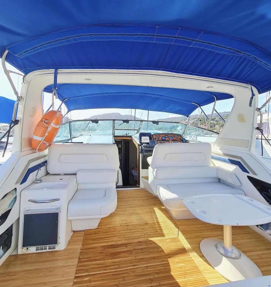Sea Ray 400 Sport Cruiser