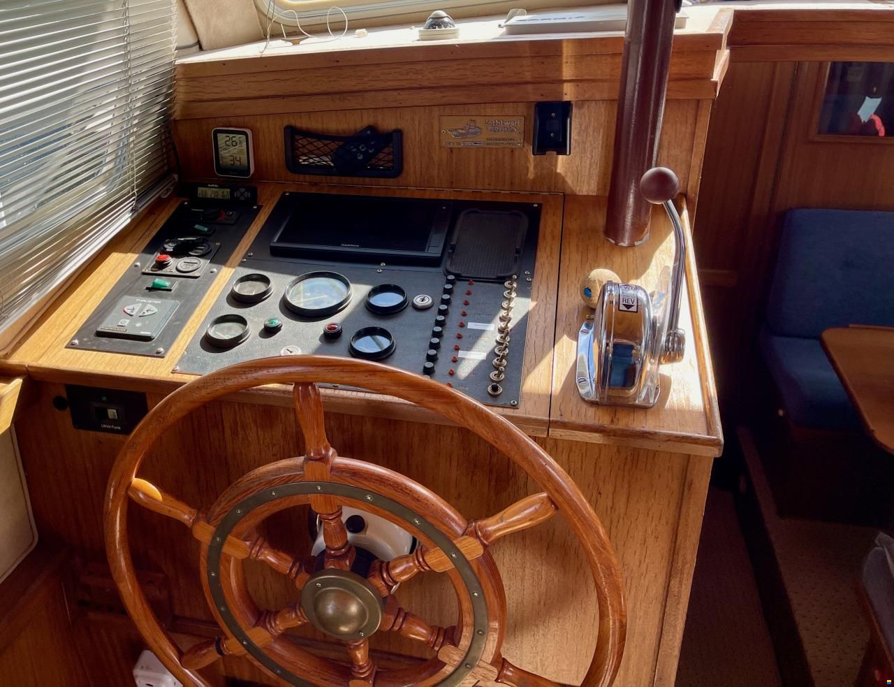 Gruno 1100 Fly