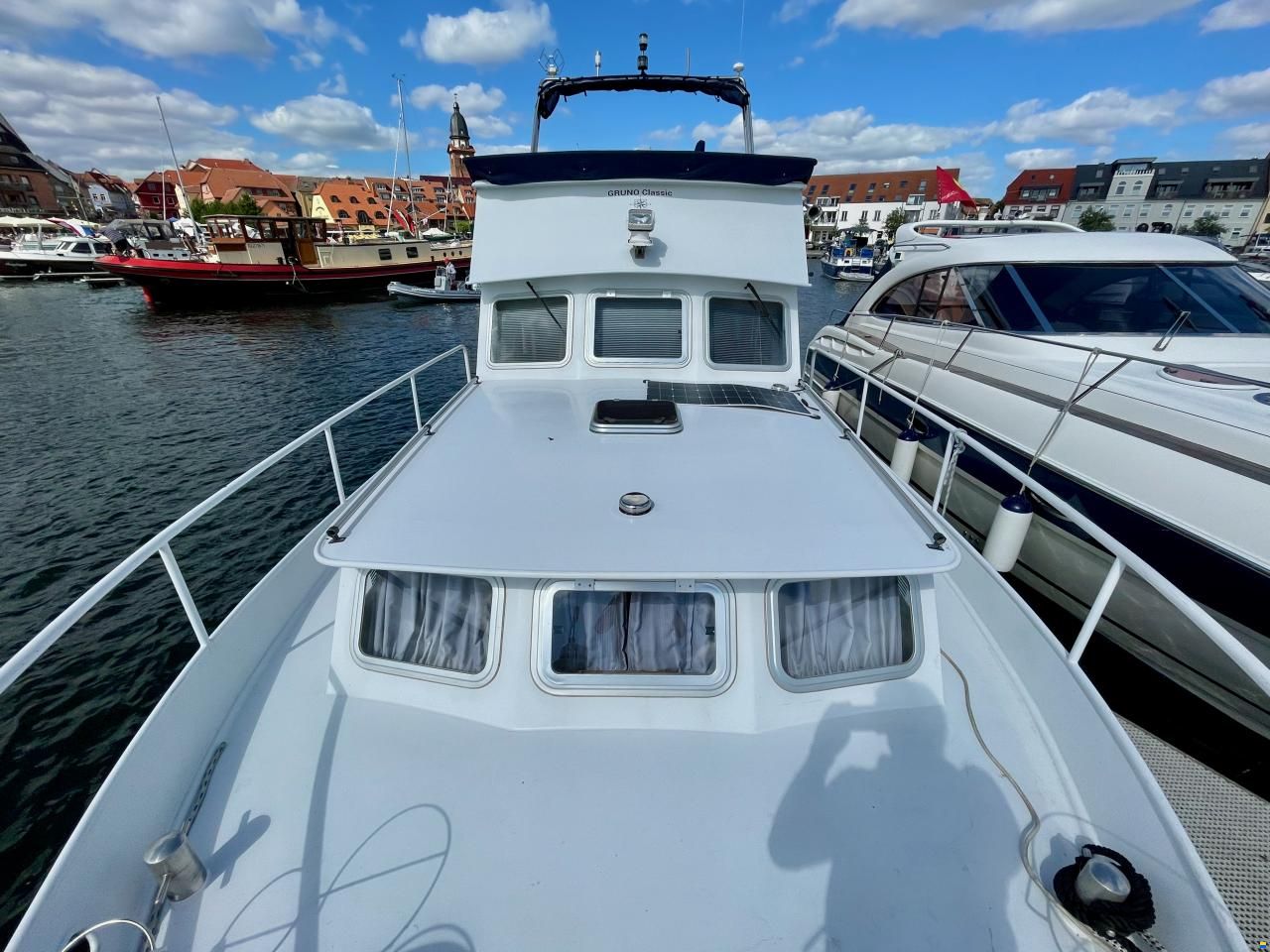 Gruno 1100 Fly