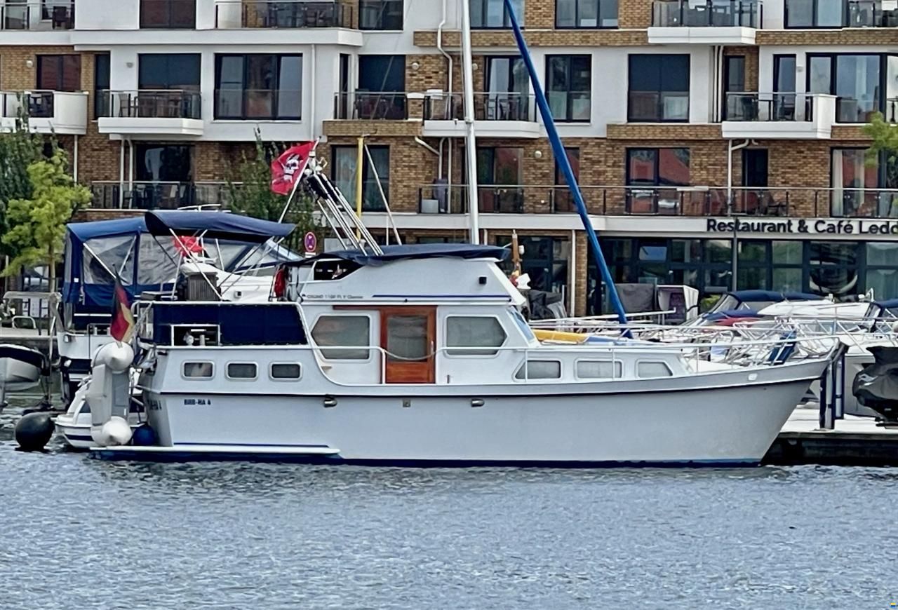 Gruno 1100 Fly