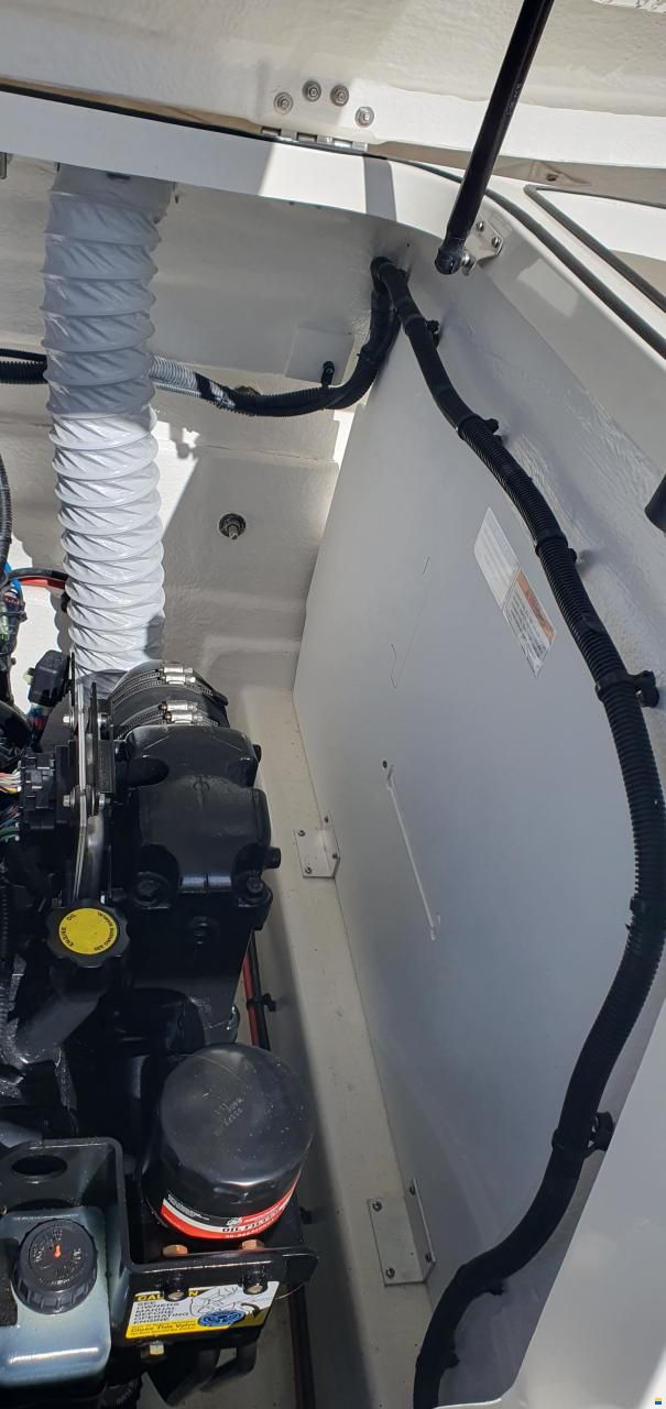 Bayliner VR5