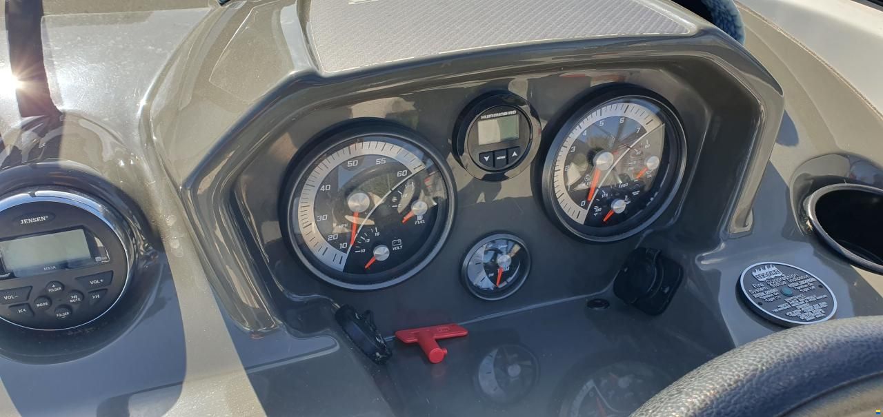 Bayliner VR5