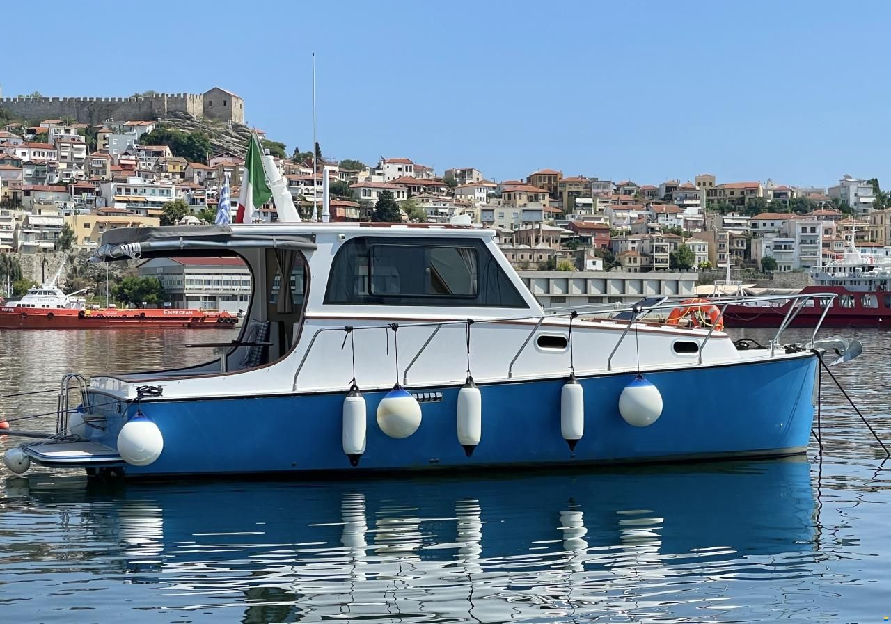 Acar Yat Libert&agrave; 28