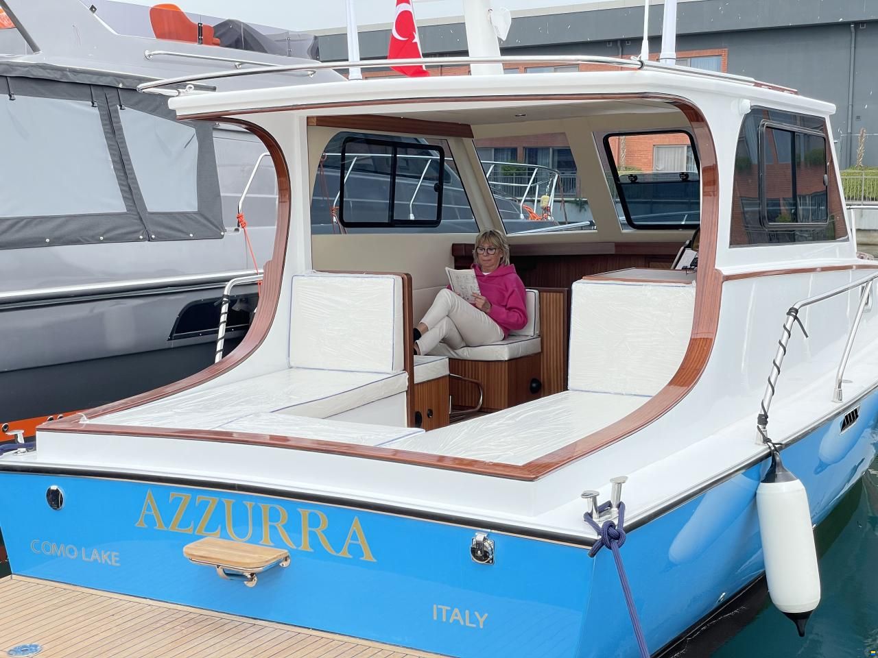 Acar Yat Libert&agrave; 28