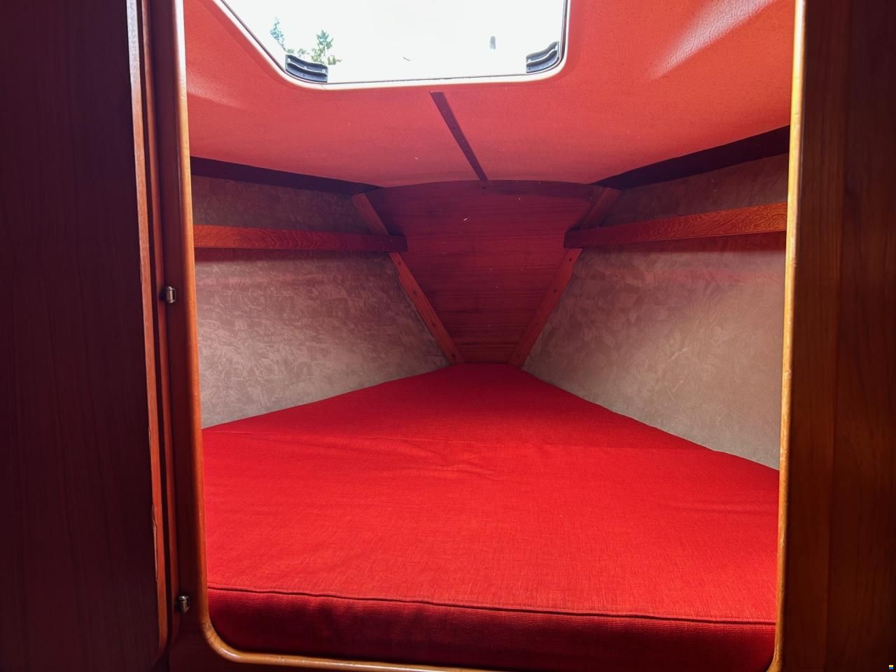 Arcona 32