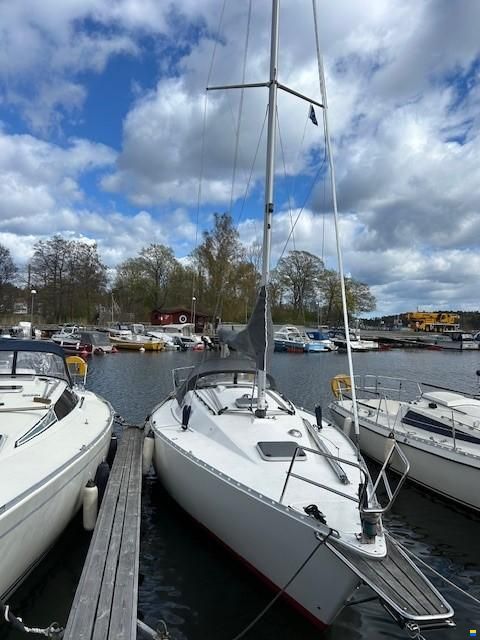 Arcona 32
