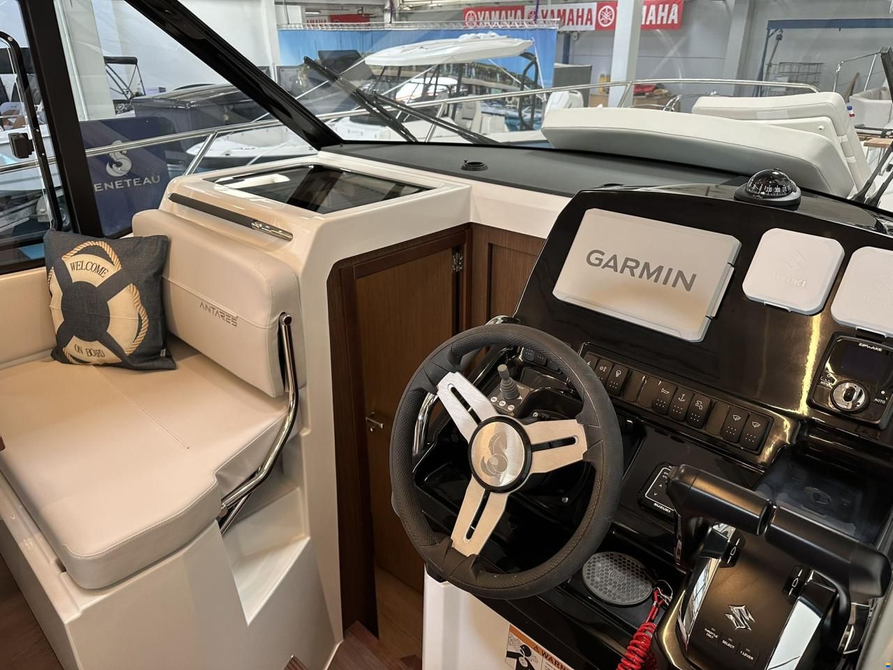 Beneteau Antares 9v2