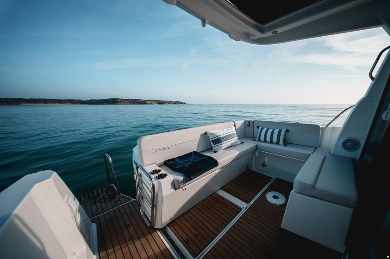 Beneteau Antares 9v2