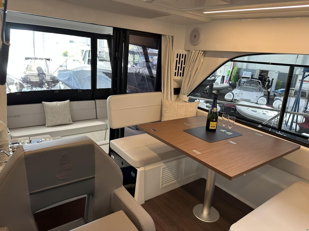 Beneteau Antares 9v2