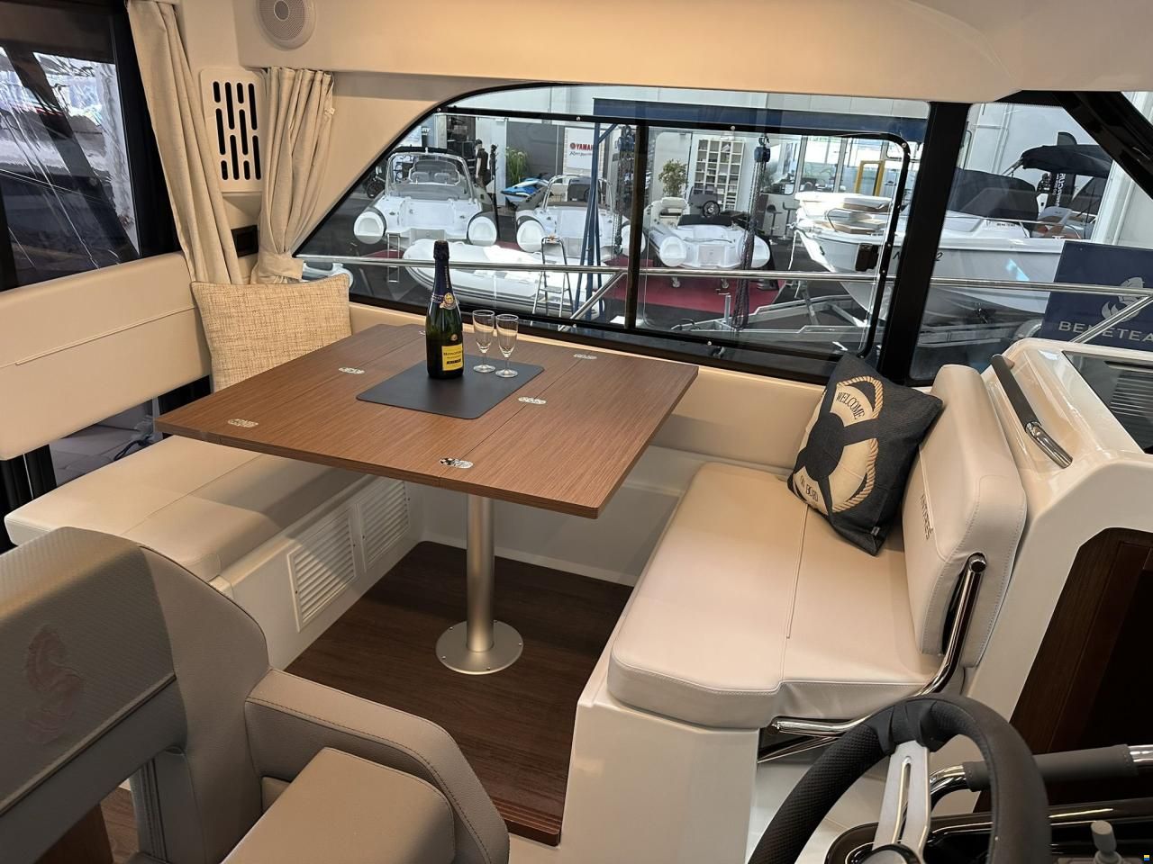 Beneteau Antares 9v2