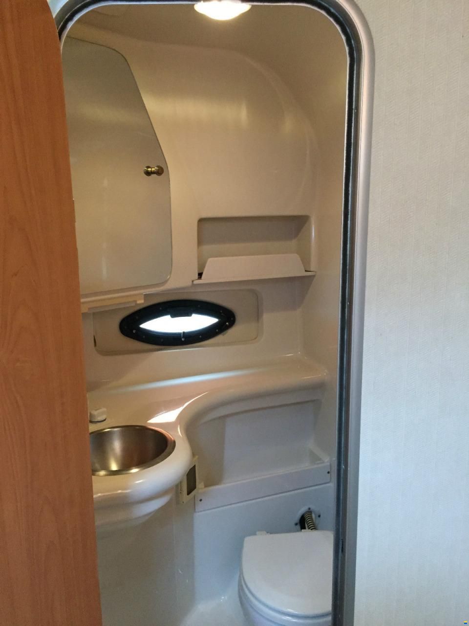 Regal 2760