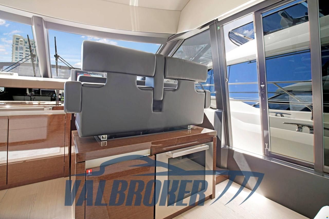 Prestige 680 Fly