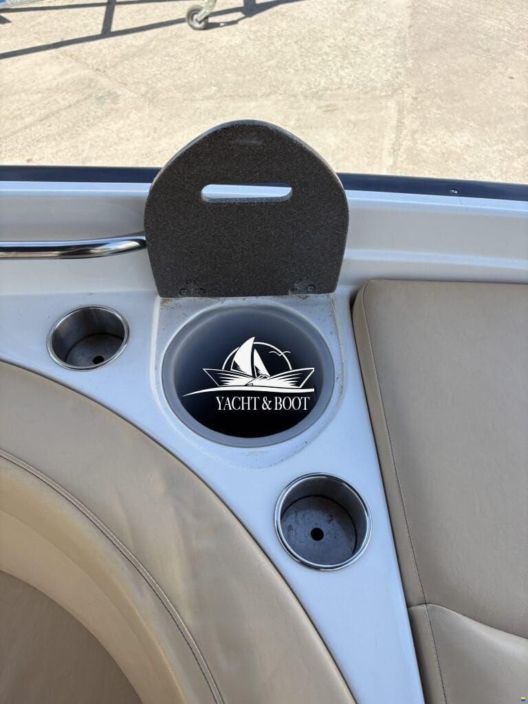 Rinker 246 Captiva CC
