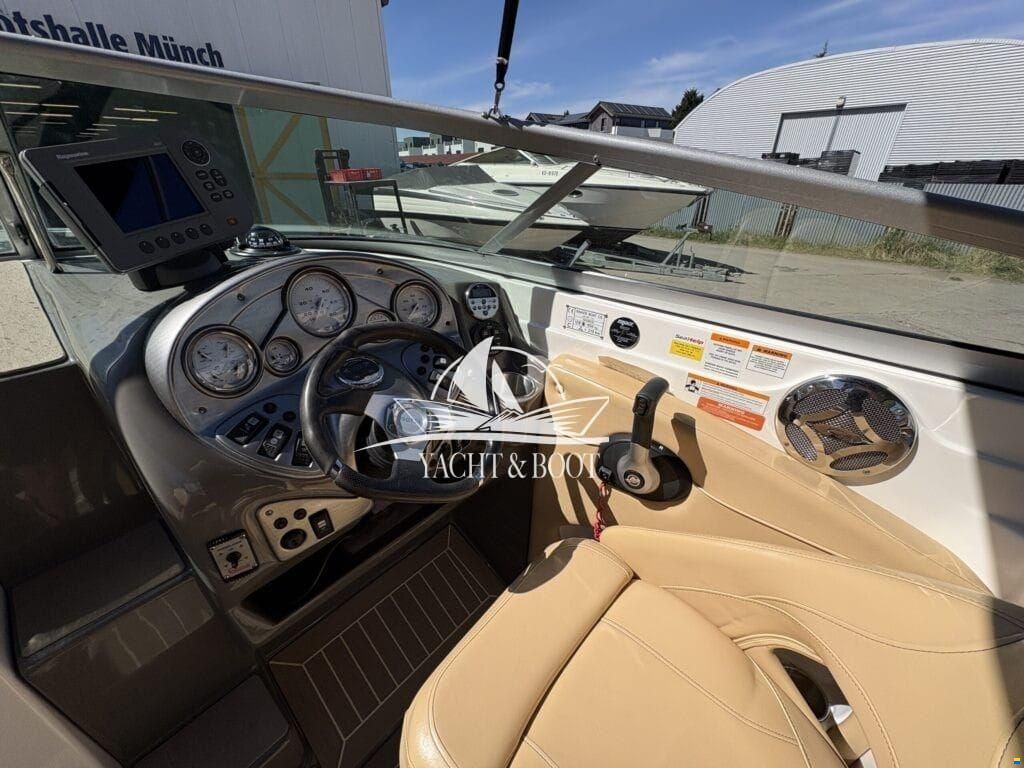 Rinker 246 Captiva CC