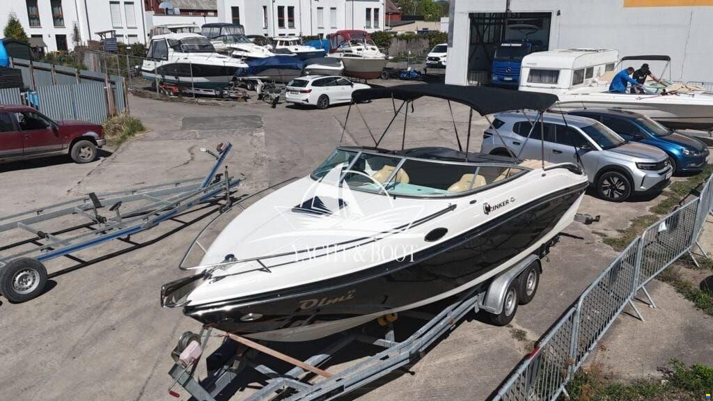 Rinker 246 Captiva CC