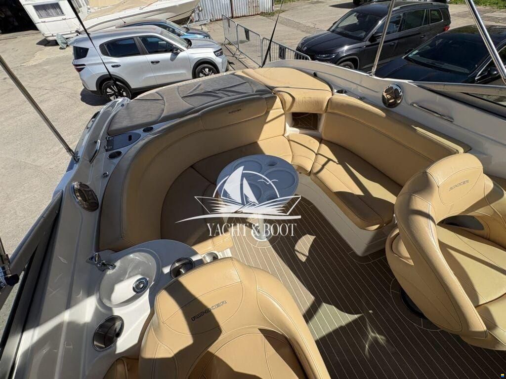 Rinker 246 Captiva CC