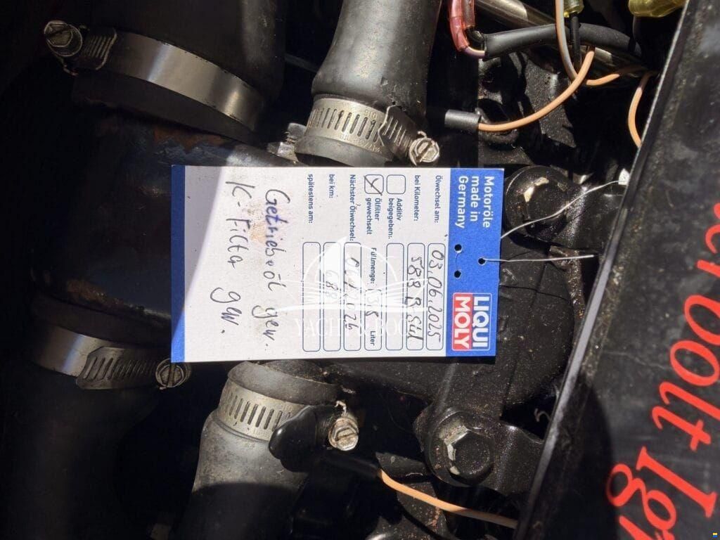 Sea Ray CB 200 Signature
