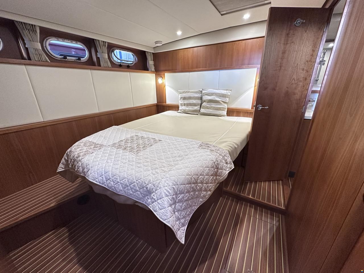 Linssen Grand Sturdy 40.0 AC