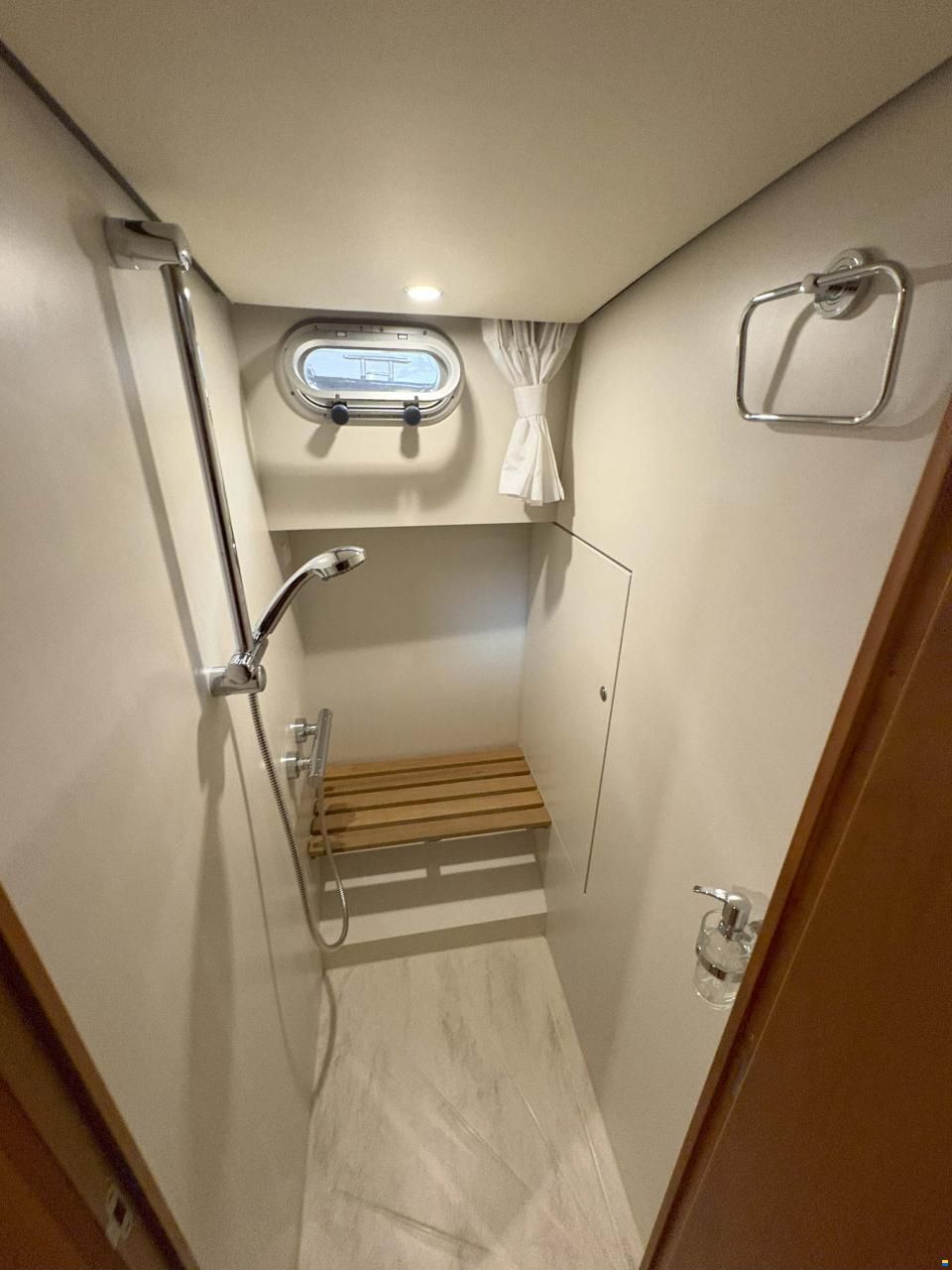 Linssen Grand Sturdy 45.0 AC Twin